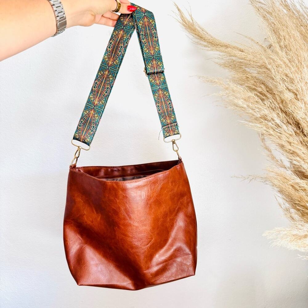 NEW FREE PEOPLE Brown Vegan Faux Leather Blue Strap Purse Tote Shoulder Bag